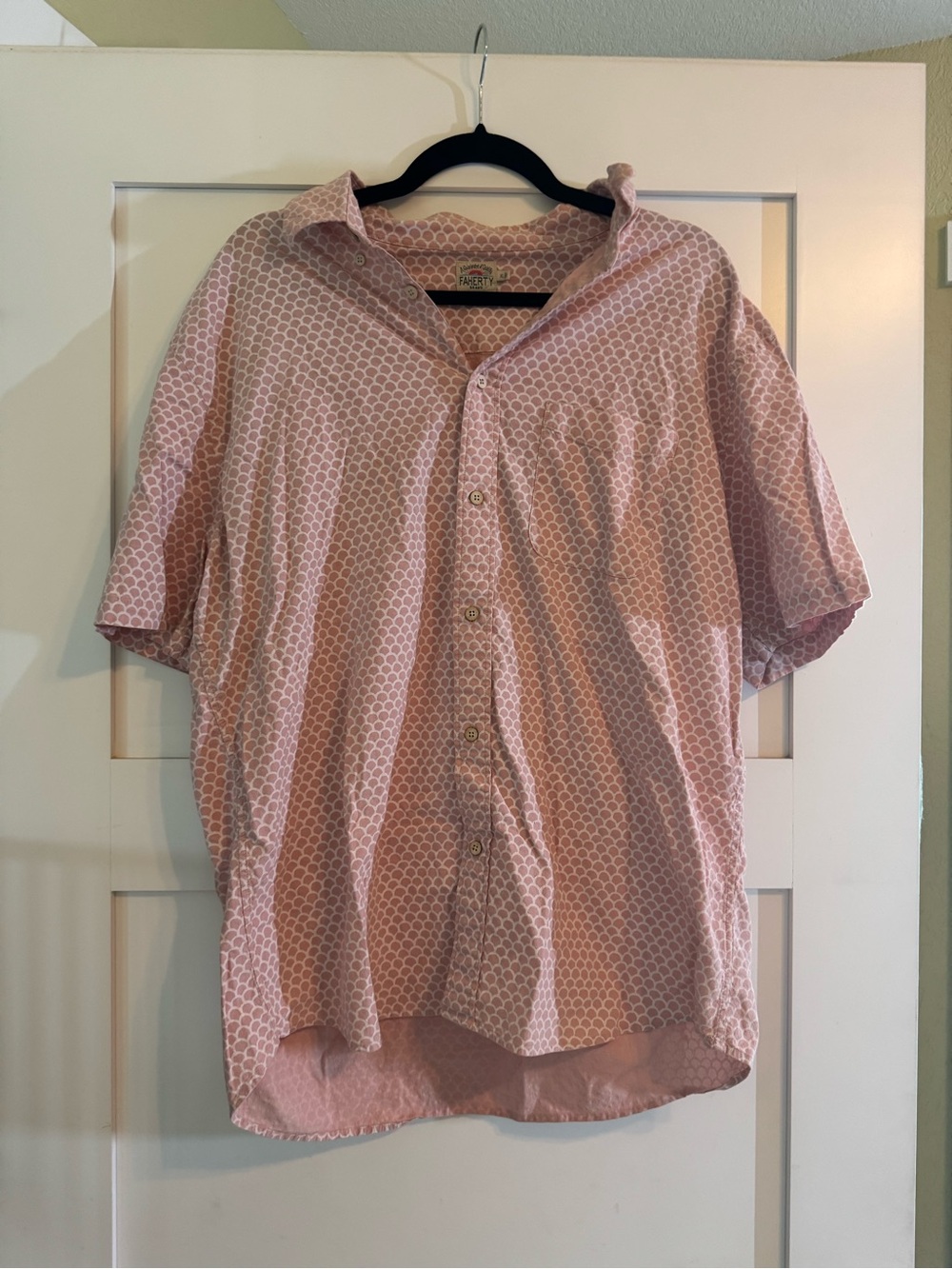 Faherty Pink Short-Sleeve Button-Down with Geo Print